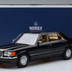 Mercedes 560 SEL W126 Schwarz Norev 1:18 - image 7 of 7