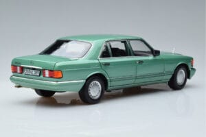Mercedes 560 SEL W126 Hellgrün Norev 1:18 183469 Metall — Bild 3 von 7