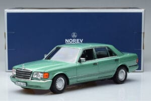 Mercedes 560 SEL W126 Hellgrün Norev 1:18 183469 Metall — Bild 7 von 7