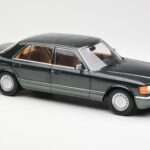 Mercedes 560 SEL W126 Night Grün Metallic Dealer Edition Norev 1:18 - image 6 of 8