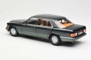 Mercedes 560 SEL W126 Night Grün Metallic Dealer Edition Norev 1:18 B66040626 Metall — Bild 7 von 8