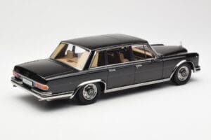 Mercedes 600 SWB W100 Schwarz KK-Scale 1:18 180601 Metall — Bild 2 von 6