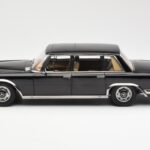 Mercedes 600 SWB W100 Schwarz KK-Scale 1:18 - image 3 of 6