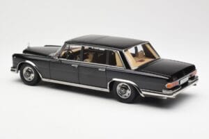 Mercedes 600 SWB W100 Schwarz KK-Scale 1:18 180601 Metall — Bild 5 von 6