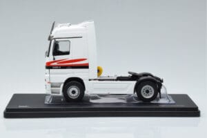 Mercedes Actros MP1 Weiß IXO 1:43 TR064 Metall — Bild 3 von 6