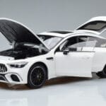 Mercedes AMG GT 63 S X290 Weiß Norev 1:18 183445 Metall - image 2 of 7