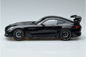 Mercedes AMG GT C190 Black Series Schwarz Norev 1:18 183900 Metall — Bild 4 von 7