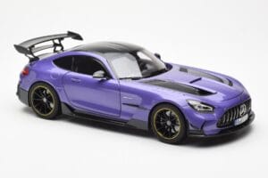 Mercedes AMG GT Black Series Lila Asia Exclusive Norev 1:18 183907 Metall — Bild 6 von 8