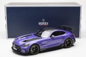 Mercedes AMG GT Black Series Lila Asia Exclusive Norev 1:18 183907 Metall — Bild 8 von 8