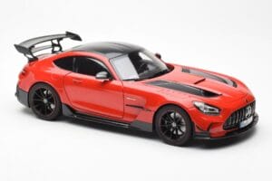 Mercedes AMG GT Black Series Rot Asia Exclusive Norev 1:18 183906 Metall — Bild 6 von 8