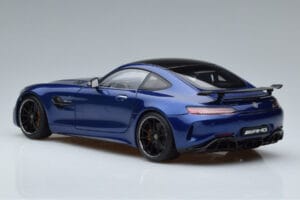 Mercedes AMG GT R C190 Brillantblau AUTOart 1:18 76334 Metall — Bild 6 von 7