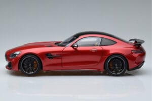 Mercedes AMG GT R C190 Kardinalrot AUTOart 1:18 76331 Metall — Bild 4 von 7