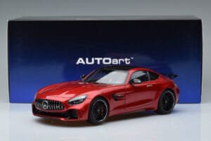 Mercedes AMG GT R C190 Kardinalrot AUTOart 1:18 76331 Metall — Bild 7 von 7