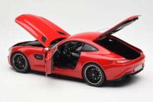 Mercedes AMG GT C190 Rot Norev 1:18 183496 Metall — Bild 5 von 8