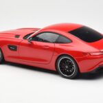 Mercedes AMG GT C190 Rot Norev 1:18 - image 7 of 8