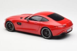 Mercedes AMG GT C190 Rot Norev 1:18 183496 Metall — Bild 7 von 8