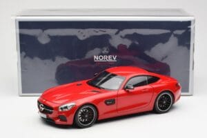Mercedes AMG GT C190 Rot Norev 1:18 183496 Metall — Bild 8 von 8