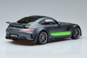 Mercedes AMG GT R Pro Selenite Grau GT Spirit 1:18 GT265 Resin — Bild 2 von 6