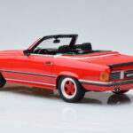 Mercedes AMG SL500 R107 Rot Otto 1:18 - image 5 of 6