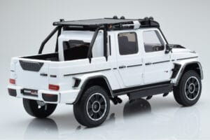 Mercedes Brabus G800 W464 Adventure XLP Polar Weiß Almost Real 1:18 860524 Metall — Bild 3 von 8