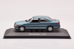 Mercedes C-Class W202 C220 Petrol Metallic Minichamps 1:43