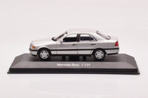 Mercedes C-Class W202 C220 Silber Minichamps 1:43