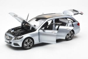 Mercedes C-Class W205 T-Modell Silber Asia Exclusive Norev 1:18 183865 Metall — Bild 2 von 8