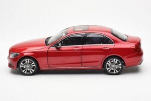 Mercedes C-Class W205 Rot Metallic Asia Exclusive Norev 1:18 183835 Metall — Bild 4 von 8