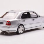 Mercedes C36 AMG W202 Silber Otto 1:18 - image 2 of 6