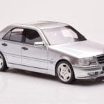 Mercedes C36 AMG W202 Silber Otto 1:18 - image 4 of 6