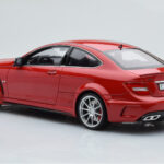 Mercedes C63 AMG W204 Black Series Rot GT Spirit 1:18 - image 5 of 6