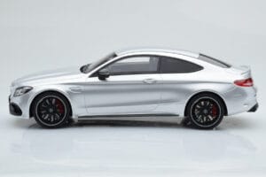 Mercedes C63S AMG C205 Coupe Silber GT Spirit 1:18 GT116 Resin — Bild 3 von 6