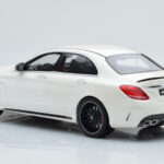 Mercedes C63S AMG W205 Weiß GT Spirit 1:18 - image 5 of 6