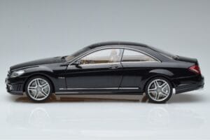 Mercedes CL63 AMG C216 Schwarz AUTOart 1:18 76169 Metall — Bild 3 von 6