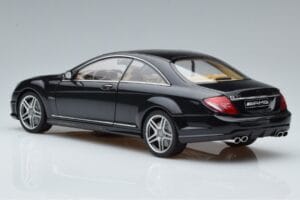 Mercedes CL63 AMG C216 Schwarz AUTOart 1:18 76169 Metall — Bild 5 von 6
