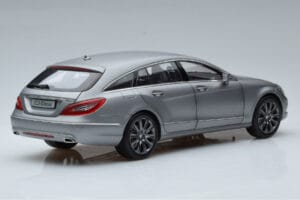 Mercedes CLS Shooting Brake X218 Alanite Grau Norev 1:18 B66960117 Metall — Bild 3 von 7
