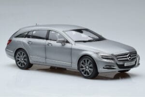 Mercedes CLS Shooting Brake X218 Alanite Grau Norev 1:18 B66960117 Metall — Bild 5 von 7