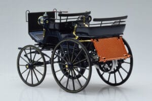 Mercedes Daimler Motorkutsche Dunkelblau Norev 1:18 183700 Metall — Bild 5 von 6