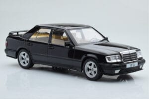 Mercedes E-Class W124 Tuning Schwarz MCG 1:18 MCG18341 Metall — Bild 4 von 6