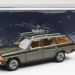 Mercedes 230T W123 T-Modell Grün Metallic Norev 1:18 - image 8 of 8