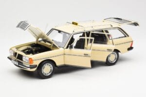 Mercedes 230T W123 T-Modell Taxi Norev 1:18 183731 Metall — Bild 2 von 8