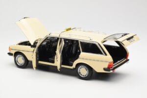 Mercedes 230T W123 T-Modell Taxi Norev 1:18 183731 Metall — Bild 5 von 8