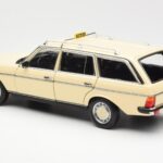 Mercedes 230T W123 T-Modell Taxi Norev 1:18 - image 7 of 8