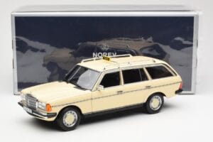 Mercedes 230T W123 T-Modell Taxi Norev 1:18 183731 Metall — Bild 8 von 8