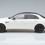 Mercedes AMG E63 S W213 Weiß GT Spirit 1:18 - image 3 of 6