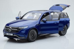 Mercedes EQC 400 Brilliant Blau NZG 1:18 B66963757 Metall — Bild 2 von 8