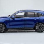 Mercedes EQC 400 Brilliant Blau NZG 1:18 - image 4 of 8