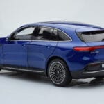 Mercedes EQC 400 Brilliant Blau NZG 1:18 - image 5 of 8