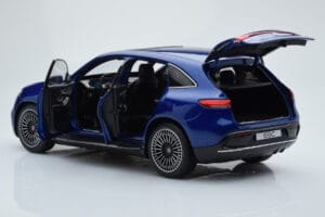 Mercedes EQC 400 Brilliant Blau NZG 1:18 B66963757 Metall — Bild 7 von 8