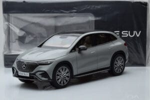 Mercedes EQE SUV X294 AMG Line Alpine Grau NZG 1:18 B66960837 Metall — Bild 8 von 8